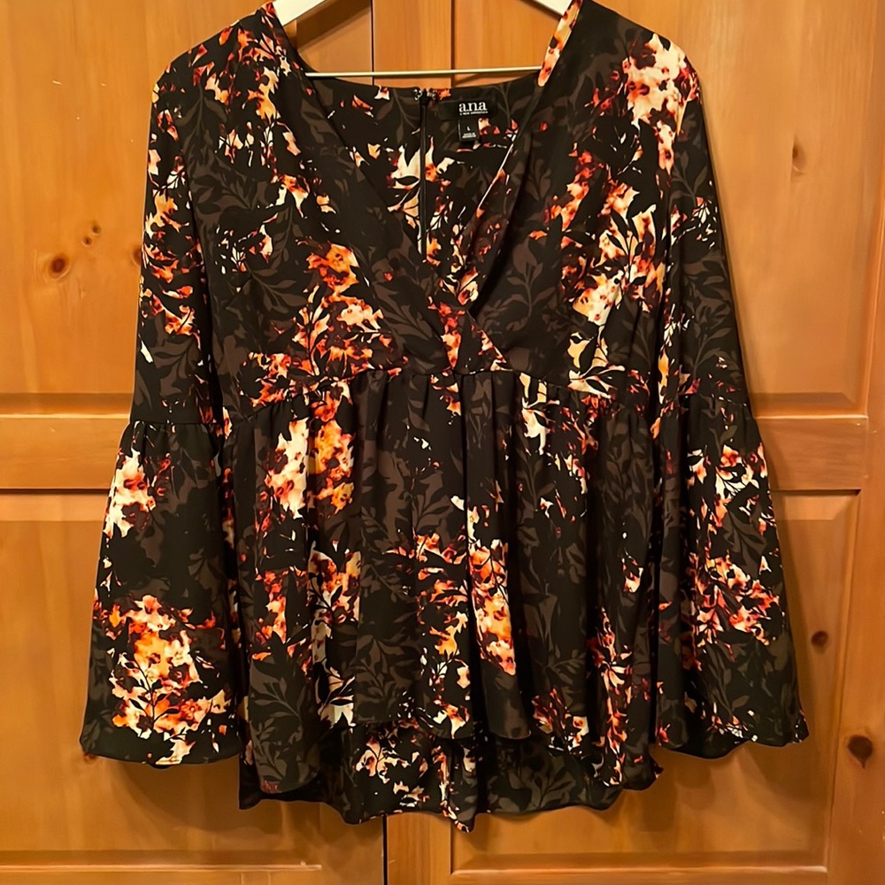 Floral Flare Sleeve V Neck Peplum Top with zipper